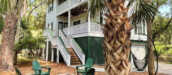 FRIPP ISLAND Limo golf cart, Bikes, Ping Pong, FirePit, Cards avail, sleeps 13
