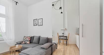 Studio Wroclaw Jedności Narodowej