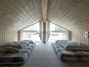 4 bedrooms, WiFi - "Thorketil" - 1.1km from the sea by Interhome (Hals)