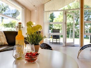 Interior - "Thorketil" - 1.1km from the sea by Interhome (Hals)