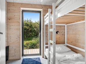 3 bedrooms, internet