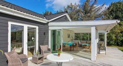 "Annina" - 500m from the sea by Interhome