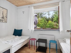 3 chambres, accès à Internet