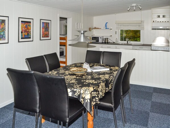 Dining - "Raya" - 250m from the sea by Interhome (Hals)