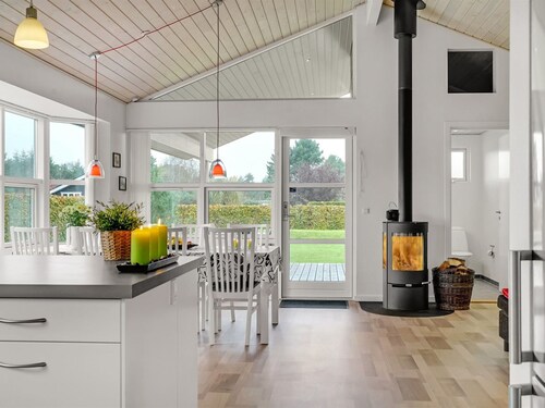 "Ayen" - 1.5km from the sea by Interhome