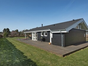 Exterior - "Ayen" - 1.5km from the sea by Interhome (Hals)