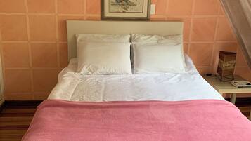 4 habitaciones, tabla de planchar con plancha y wifi gratis