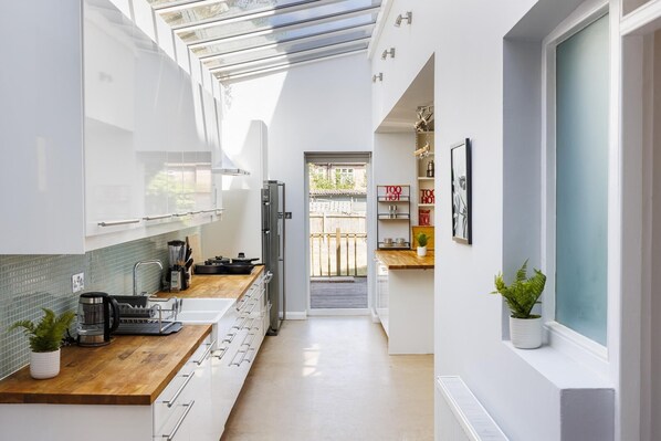 Casa, accessibile ai disabili | 6 camere, Internet