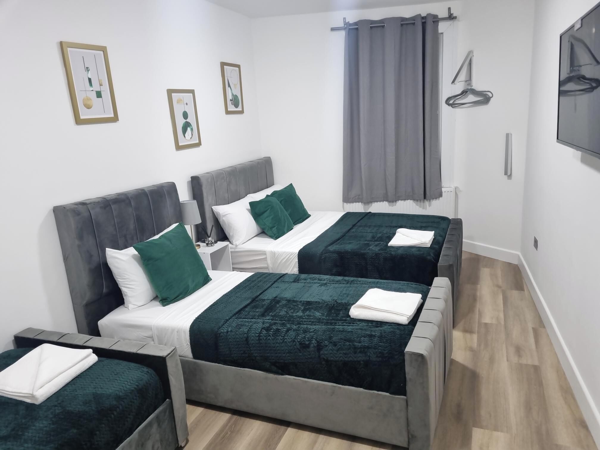 6 bedrooms, iron/ironing board, travel crib, free WiFi