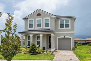 Exterior - Immersive Family Oasis! Luxury 7 Bedroom with Themed Game Room, Pool, and Spa! (Four Corners)