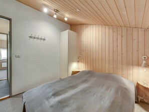 5 bedrooms, Internet