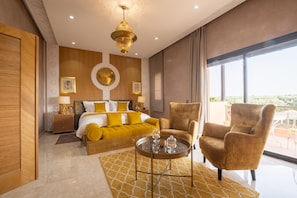 Royal-Suite, mit Bad, Poolblick (Chambre Royale)