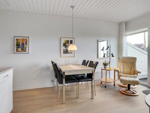 Dining - "Elevus" - 10m from the sea by Interhome (Bogense)