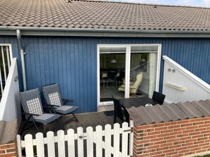 Outdoor dining - "Elevus" - 10m from the sea by Interhome (Bogense)