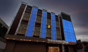 Exterior - Treebo Shree Anand Dham, Vrindavan (Mathura)