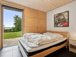 3 bedrooms, internet