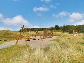 Children’s area - "Alita" - 1.2km from the sea by Interhome (Blokhus)