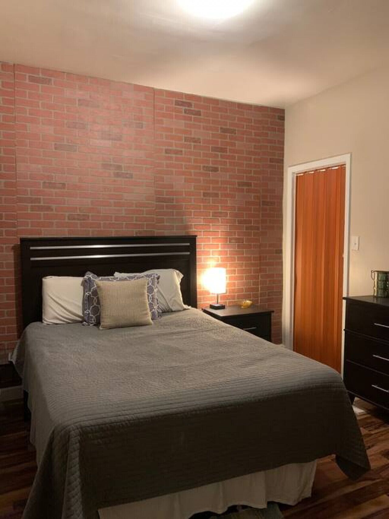 1 habitación, wifi y ropa de cama 