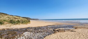 Sea View - 1 Bed Suite - Ocean Breeze - Port Eynon