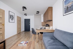 1 habitación y ropa de cama 