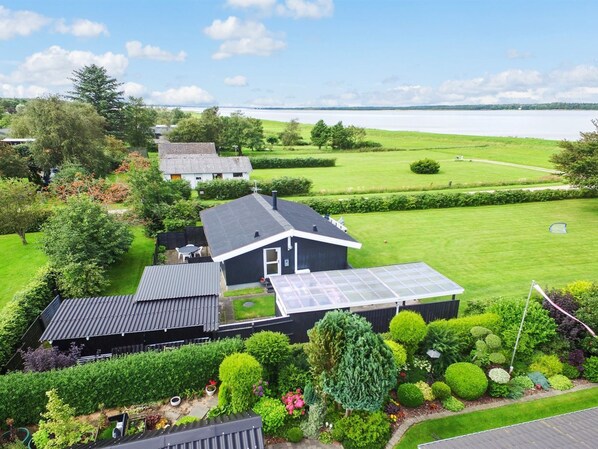 Exterior - "Ilya" - 90m to the fjord by Interhome (Storvorde)