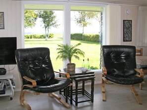 Interior - "Ilya" - 90m to the fjord by Interhome (Storvorde)