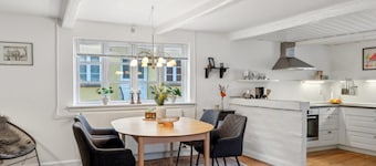 "Zezilie" - 500m from the sea by Interhome