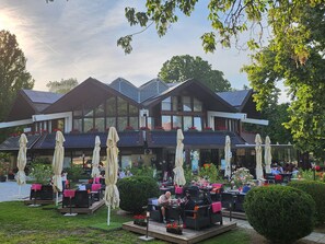 Terrace/patio - HOTEL ICON (Gyor)