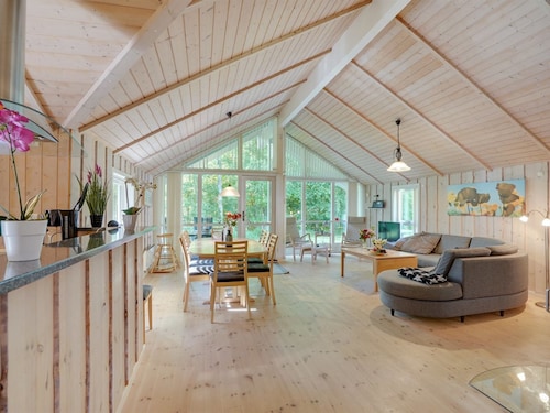 "Elita" - 1.7km from the sea by Interhome