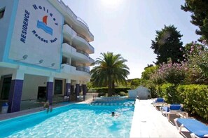 Pool - Residence Holiday Rendez Vous apartment11 seafront (Pineto)
