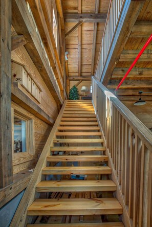 Interior - Beautiful Loft with Dock on Inter coastal Waterway
Gorgeous Sunset
Come by boat! (Daufuskie Island)