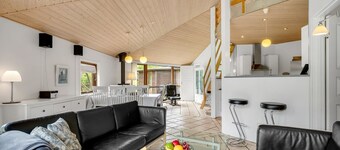 "Reiner" - 300m to the fjord by Interhome