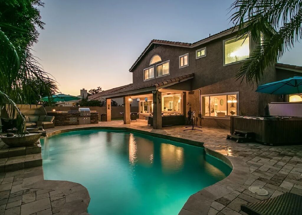 Luxe Scottsdale Home w/Pool, Spa, & Tesla Charger!