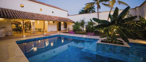 Pool