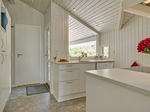 Køleskab, mikrobølgeovn, ovn, opvaskemaskine