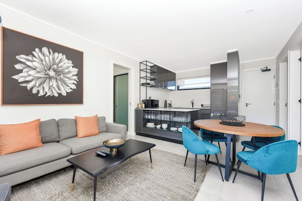 Classic Apartment | Living area