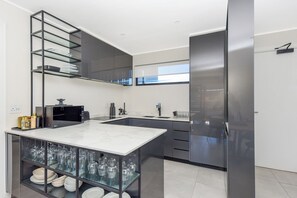 Classic-Apartment | Eigene Küche | Kühlschrank, Mikrowelle, Ofen, Herdplatte