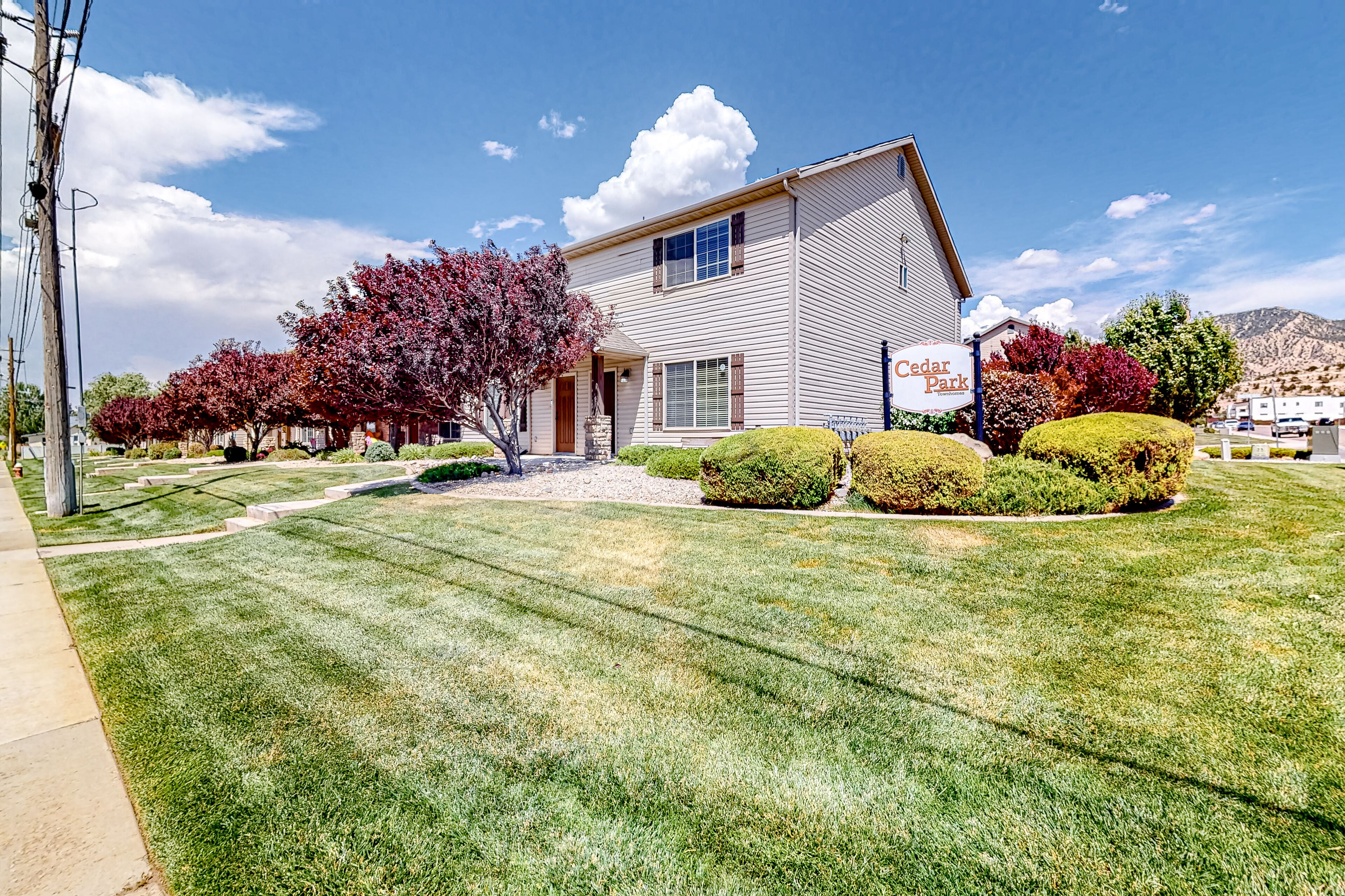 Scenic dog-friendly home with convenient location, gas grill, & central AC