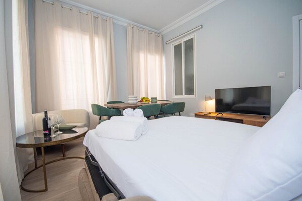 2 chambres, fer et planche à repasser, Wi-Fi gratuit