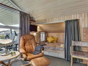 3 bedrooms, WiFi