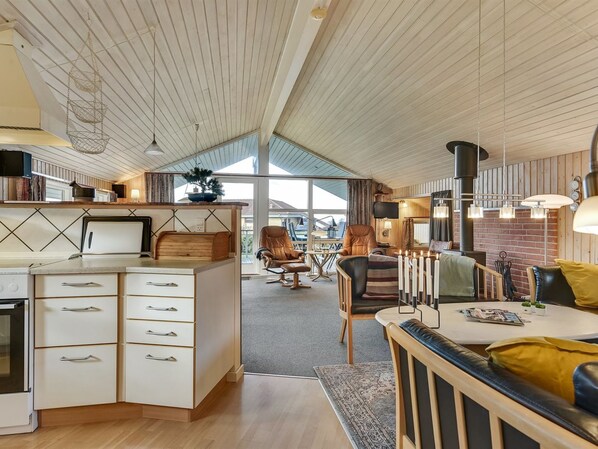 Interior - "Hjalmar" - 400m from the sea by Interhome (Millinge)