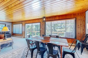 Interior - Hidden Oasis | Dog-friendly house in Manzanita with 3 decks, walk to the beach (Manzanita)