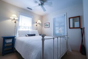 2 dormitorios, escritorio, tabla de planchar con plancha y wifi gratis