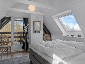 2 bedrooms, Internet