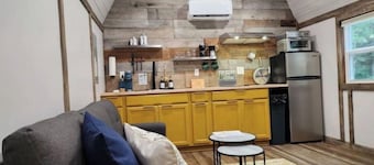 Glamping Tiny Home near Center Hill Lake