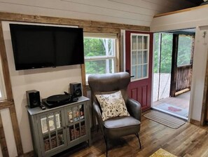 Smart TV - Glamping Tiny Home near Center Hill Lake (Silver Point)