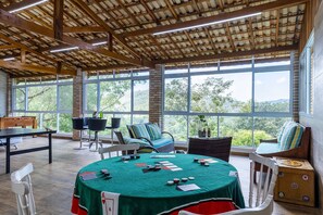Dining - Chácara com Piscina a 40 min de SP (Mairipora)