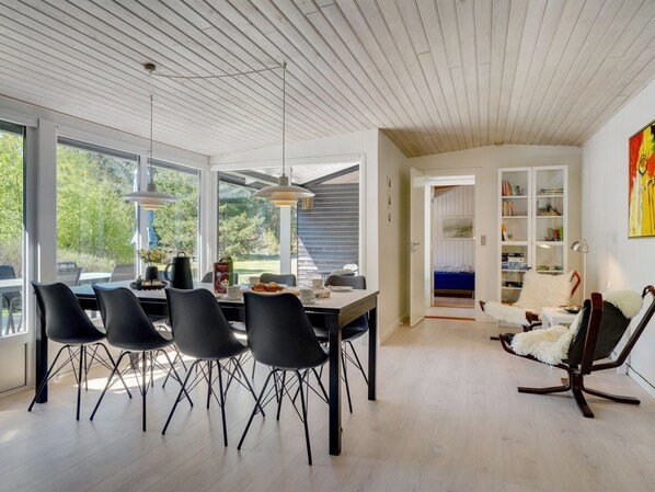 Dining - "Orvokki" - 125m from the sea by Interhome (Sæby)