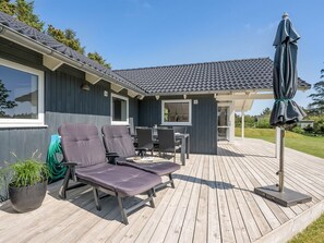 Ulkoruokailutilat