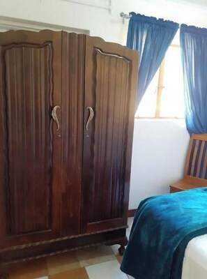 1 Schlafzimmer, Bügeleisen/Bügelbrett, Internetzugang, Bettwäsche